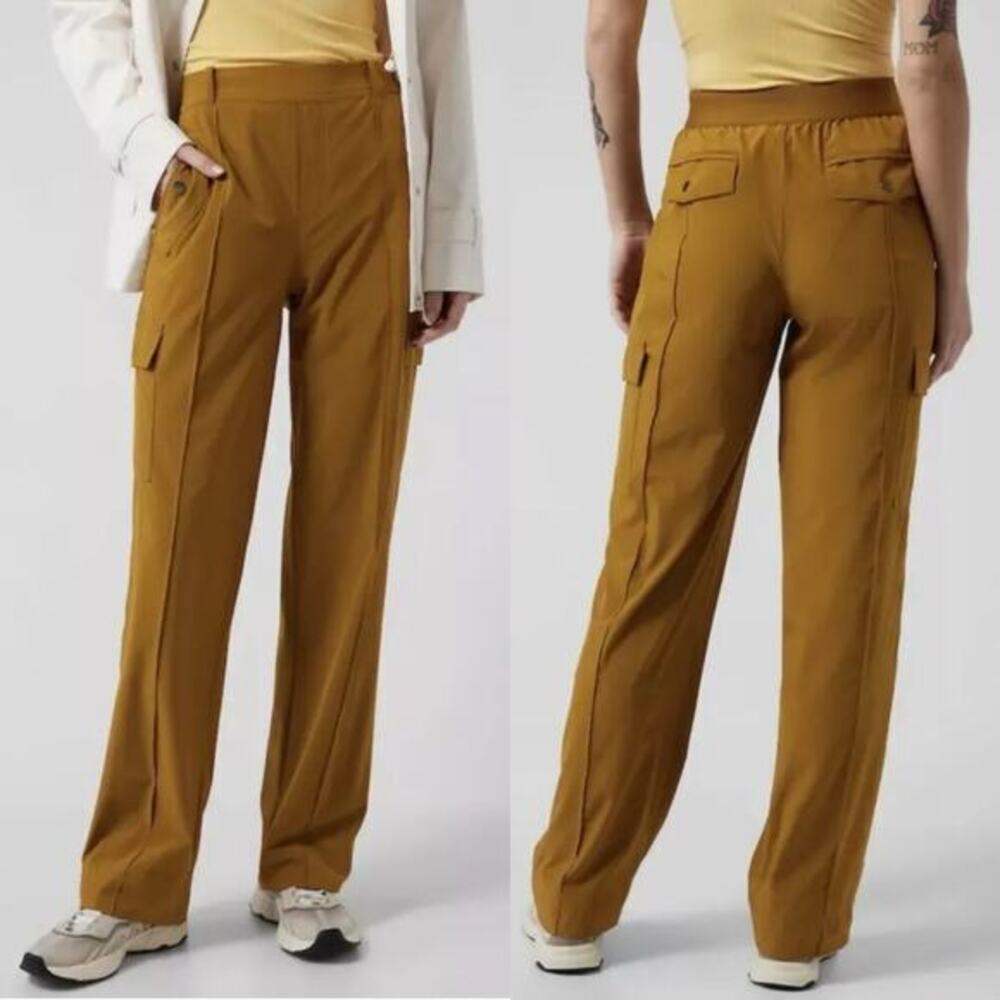 Athleta Womens Vienna Cargo‎ Straight Leg Pant in Brass Yellow Size 6 - Picture 2 of 10